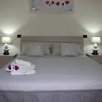 La Perla بيت للعطل Stalettì