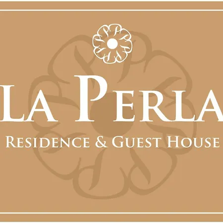 Semesterbostad La Perla Stalettì