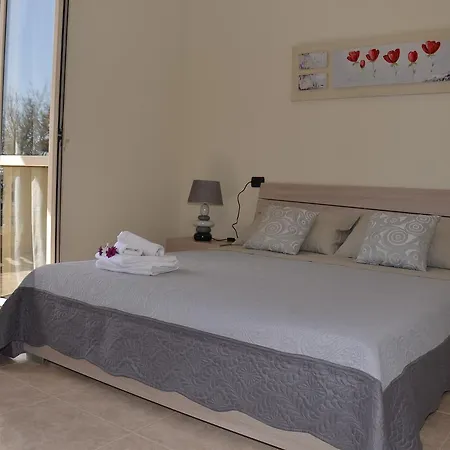 La Perla * Stalettì